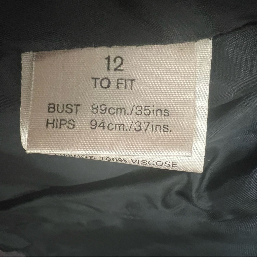 VTG Jaeger Jacket/Blazer SZ 12 BLK Quilted Retro Classic Cropped Button Up - Picture 11 of 13